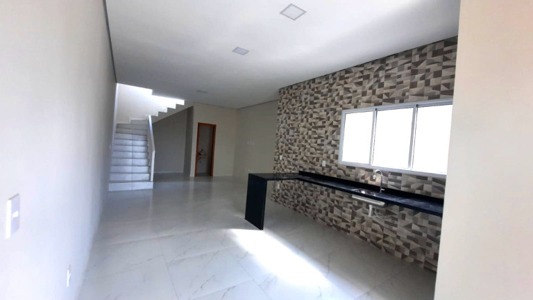 Imagem Casa com 3 Quartos à Venda, 116 m² em Jardim Maristela - Atibaia Imagem Casa com 3 Quartos à Venda, 116 m² em Jardim Maristela - Atibaia