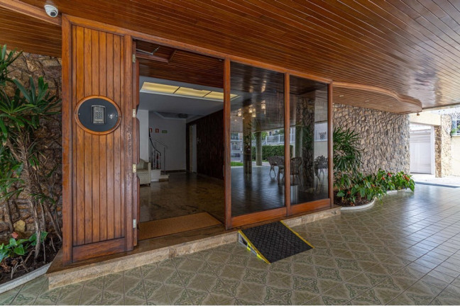 Imagem Apartamento com 3 Quartos à Venda, 125 m² em Menino Deus - Porto Alegre Imagem Apartamento com 3 Quartos à Venda, 125 m² em Menino Deus - Porto Alegre
