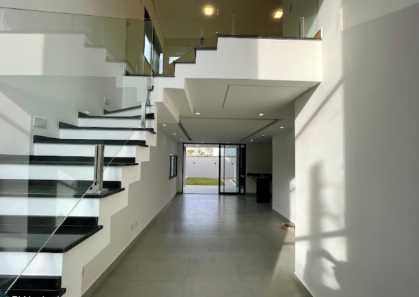 Imagem Casa com 3 Quartos à Venda, 196 m² em Parque Califórnia - Jacareí