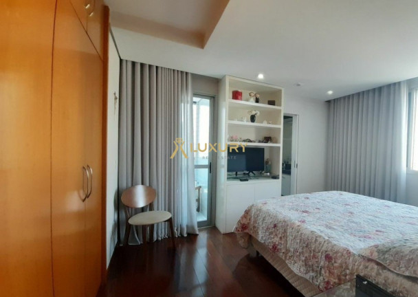 Imagem Imóvel com 4 Quartos à Venda, 180 m² em Santo Agostinho - Belo Horizonte