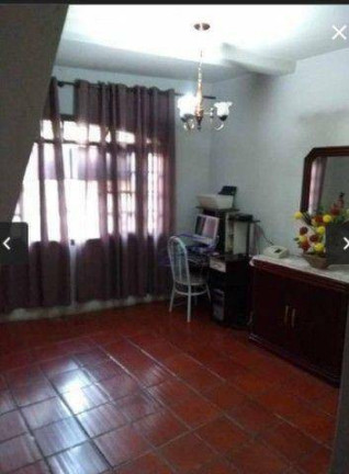 Imagem Casa com 3 Quartos à Venda, 180 m² em Jardim D Abril - Osasco Imagem Casa com 3 Quartos à Venda, 180 m² em Jardim D Abril - Osasco