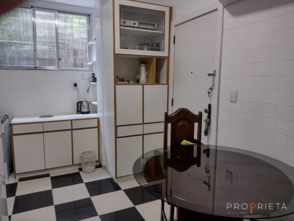 Imagem Apartamento com 2 Quartos à Venda, 91 m² em Copacabana - Rio De Janeiro Imagem Apartamento com 2 Quartos à Venda, 91 m² em Copacabana - Rio De Janeiro