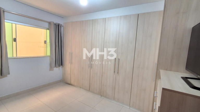 Imagem Sobrado com 3 Quartos à Venda, 250 m² em Jardim Residencial Ravagnani - Sumaré Imagem Sobrado com 3 Quartos à Venda, 250 m² em Jardim Residencial Ravagnani - Sumaré