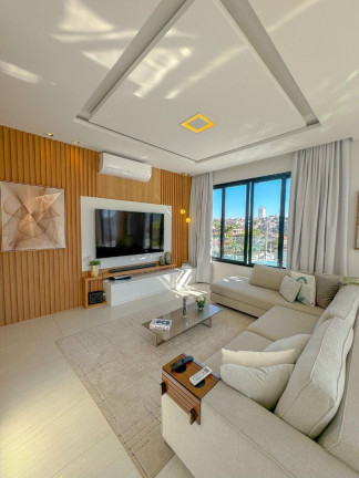 Imagem Casa com 3 Quartos à Venda, 550 m² em Nova Gardênia - Atibaia
