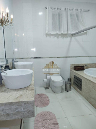 Imagem Casa com 3 Quartos à Venda, 250 m² em Centro - Várzea Grande