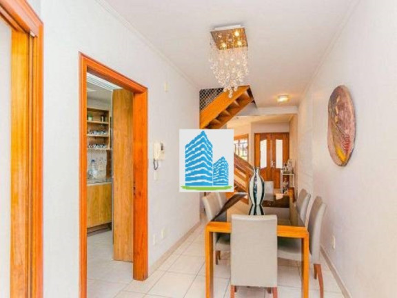 Imagem Sobrado com 4 Quartos à Venda, 255 m² em Jardim Itu - Porto Alegre Imagem Sobrado com 4 Quartos à Venda, 255 m² em Jardim Itu - Porto Alegre