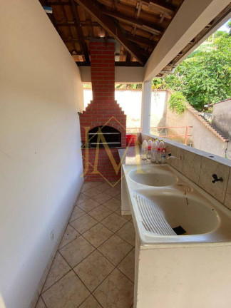 Imagem Casa com 4 Quartos à Venda, 360 m² em Caladinho De Baixo - Coronel Fabriciano