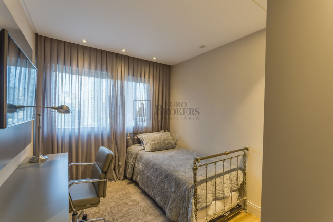 Imagem Apartamento com 4 Quartos à Venda, 191 m² em Centro - Balneário Camboriú Imagem Apartamento com 4 Quartos à Venda, 191 m² em Centro - Balneário Camboriú