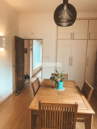 Imagem Casa com 4 Quartos à Venda, 250 m² em Moema - São Paulo Imagem Casa com 4 Quartos à Venda, 250 m² em Moema - São Paulo