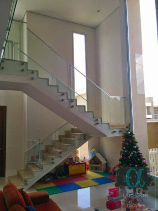 Imagem Casa com 3 Quartos à Venda, 420 m² em Alphaville - Barueri Imagem Casa com 3 Quartos à Venda, 420 m² em Alphaville - Barueri