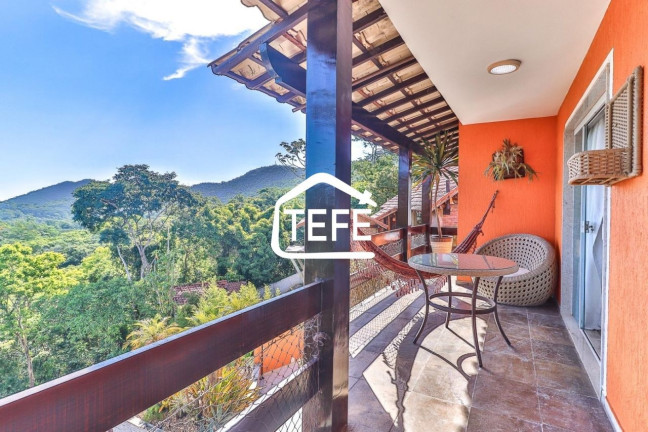 Imagem Casa com 6 Quartos à Venda, 452 m² em Itaipu - Niterói Imagem Casa com 6 Quartos à Venda, 452 m² em Itaipu - Niterói