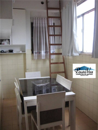 Imagem Sobrado com 3 Quartos à Venda, 265 m² em Vila Capri - Araruama Imagem Sobrado com 3 Quartos à Venda, 265 m² em Vila Capri - Araruama