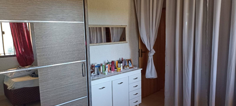 Imagem Casa com 5 Quartos à Venda, 153 m² em Jardim Portal Das Flores Ii - Arapongas