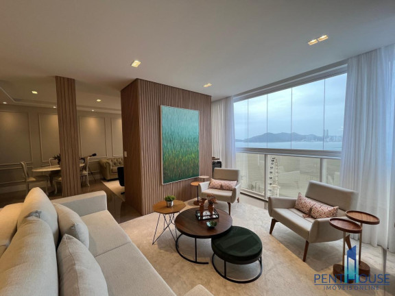 Apartamento com 3 Quartos à Venda, 190 m² em Pioneiros - Balneário Camboriú