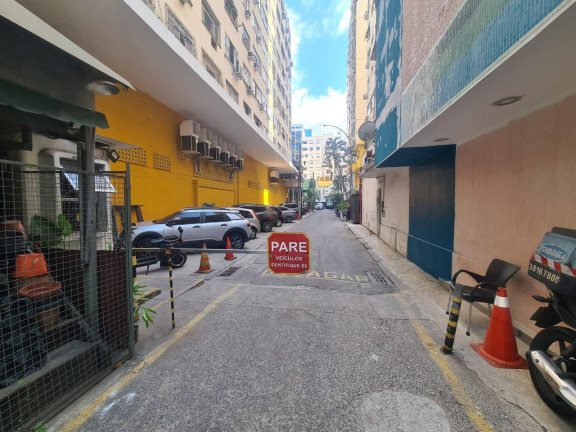 Imagem Apartamento com 1 Quarto à Venda, 31 m² em Copacabana - Rio De Janeiro