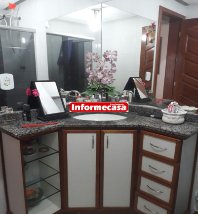 Imagem Casa com 3 Quartos à Venda, 1.000 m² em Parque Ambaí - Nova Iguaçu
