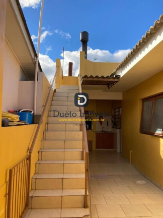 Imagem Casa com 3 Quartos à Venda, 182 m² em Juscelino Kubitschek - Santa Maria Imagem Casa com 3 Quartos à Venda, 182 m² em Juscelino Kubitschek - Santa Maria