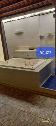 Imagem Casa com 6 Quartos à Venda, 400 m² em Capim Macio - Natal Imagem Casa com 6 Quartos à Venda, 400 m² em Capim Macio - Natal