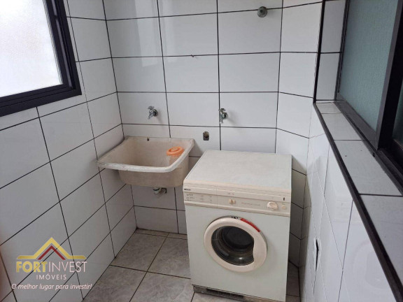 Imagem Imóvel com 2 Quartos à Venda, 88 m² em Canto Do Forte - Praia Grande Imagem Imóvel com 2 Quartos à Venda, 88 m² em Canto Do Forte - Praia Grande