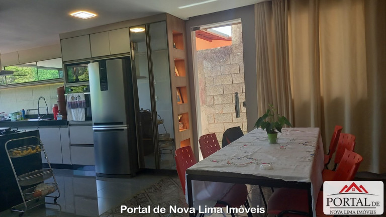 Imagem Casa com 4 Quartos à Venda, 250 m² em Bela Vista - Nova Lima