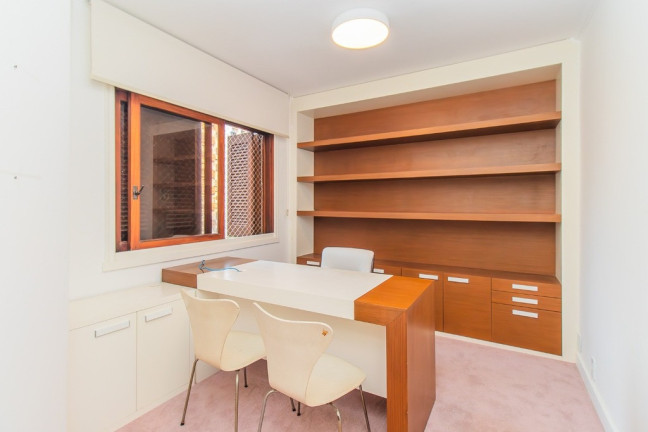 Imagem Apartamento com 3 Quartos à Venda, 309 m² em Auxiliadora - Porto Alegre Imagem Apartamento com 3 Quartos à Venda, 309 m² em Auxiliadora - Porto Alegre