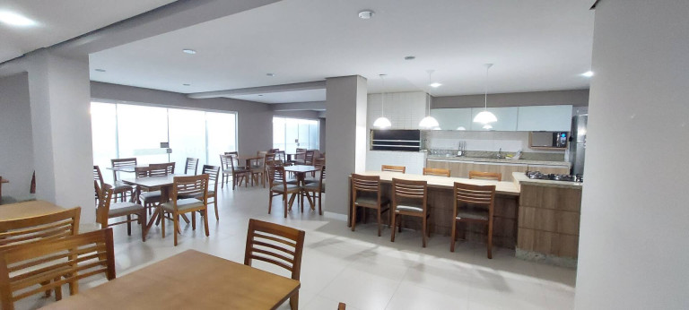 Imagem Apartamento com 2 Quartos à Venda, 68 m² em Itacorubi - Florianópolis
