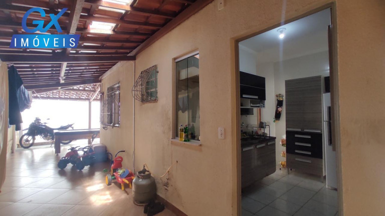 Imagem Casa com 2 Quartos à Venda, 180 m² em São Pedro - Esmeraldas