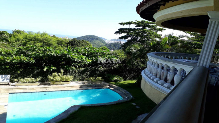 Casa à Venda, 514 m² em Enseada - Guarujá