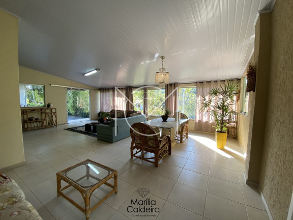 Imagem Casa com 4 Quartos à Venda, 350 m² em Condomínio Nossa Fazenda - Esmeraldas Imagem Casa com 4 Quartos à Venda, 350 m² em Condomínio Nossa Fazenda - Esmeraldas