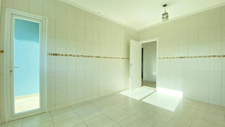 Imagem Casa de Condomínio com 3 Quartos à Venda, 337 m² em Bombinhas - Bombinhas Imagem Casa de Condomínio com 3 Quartos à Venda, 337 m² em Bombinhas - Bombinhas