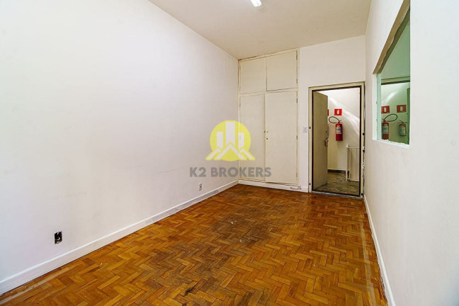 Imagem Casa com 7 Quartos à Venda, 195 m² em Pinheiros - São Paulo Imagem Casa com 7 Quartos à Venda, 195 m² em Pinheiros - São Paulo