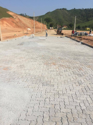 Imagem Terreno à Venda, 360 m² em Rio Bonito Imagem Terreno à Venda, 360 m² em Rio Bonito