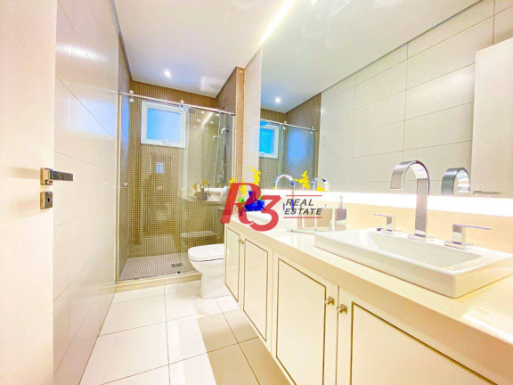 Imagem Apartamento com 3 Quartos à Venda, 159 m² em Embaré - Santos
