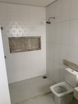 Imagem Casa com 5 Quartos à Venda,  em Cidade Alpha - Eusébio