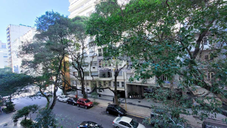 Imagem Apartamento com 3 Quartos à Venda, 140 m² em Copacabana - Rio De Janeiro