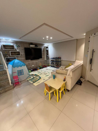 Imagem Casa com 4 Quartos à Venda, 200 m² em Taquara - Rio De Janeiro Imagem Casa com 4 Quartos à Venda, 200 m² em Taquara - Rio De Janeiro