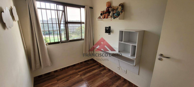 Imagem Apartamento com 3 Quartos à Venda, 72 m² em Gragoatá - Niterói