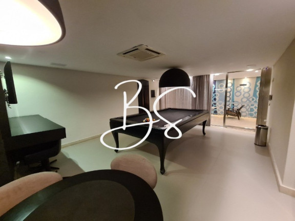 Imagem Apartamento com 2 Quartos à Venda, 168 m² em Centro - Balneário Camboriú