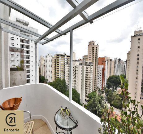 Imagem Imóvel com 3 Quartos à Venda, 181 m² em Moema - São Paulo Imagem Imóvel com 3 Quartos à Venda, 181 m² em Moema - São Paulo