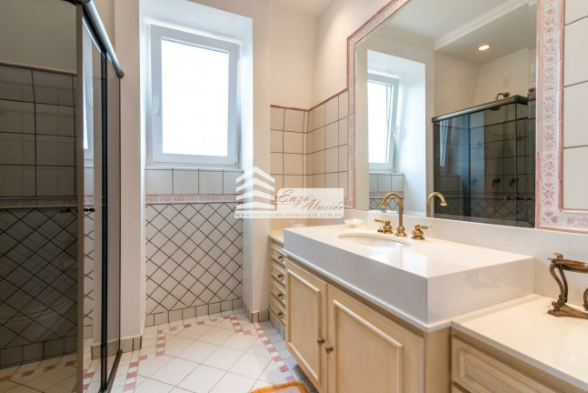 Imagem Casa com 7 Quartos à Venda, 1.596 m² em Vila Paulista - Campos Do Jordão Imagem Casa com 7 Quartos à Venda, 1.596 m² em Vila Paulista - Campos Do Jordão