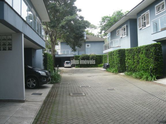 Imagem Casa com 4 Quartos à Venda, 300 m² em Alto Da Boa Vista - São Paulo Imagem Casa com 4 Quartos à Venda, 300 m² em Alto Da Boa Vista - São Paulo