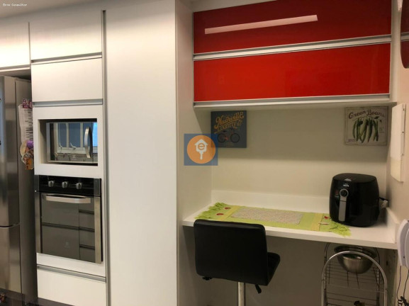 Imagem Apartamento com 3 Quartos à Venda, 155 m²