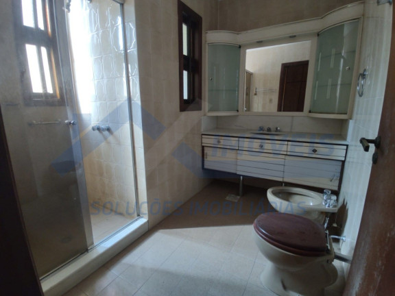 Imagem Sobrado com 3 Quartos à Venda,  em Petrópolis - Porto Alegre