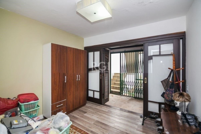 Imagem Casa com 3 Quartos para Alugar, 253 m² em Rio Branco - Porto Alegre