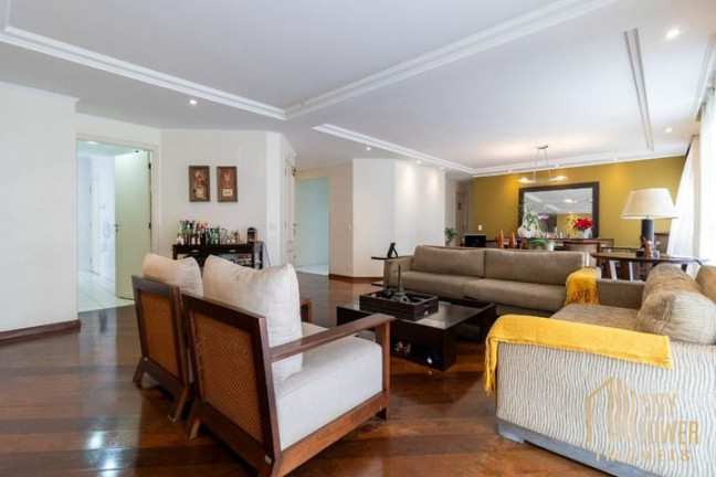 Apartamento com 3 Quartos à Venda, 202 m² em Vila Dom Pedro I - São Paulo