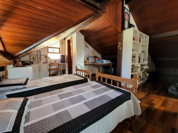 Imagem Casa com 3 Quartos à Venda, 177 m² em Granja Guarani - Teresópolis Imagem Casa com 3 Quartos à Venda, 177 m² em Granja Guarani - Teresópolis