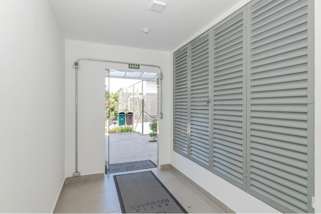 Imagem Imóvel com 2 Quartos à Venda, 53 m² em Jardim Carvalho - Porto Alegre Imagem Imóvel com 2 Quartos à Venda, 53 m² em Jardim Carvalho - Porto Alegre