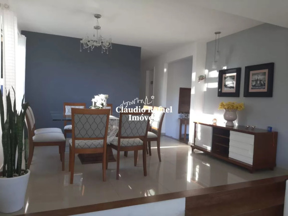Imagem Casa com 5 Quartos à Venda, 230 m² em Ferradura - Armação Dos Búzios Imagem Casa com 5 Quartos à Venda, 230 m² em Ferradura - Armação Dos Búzios