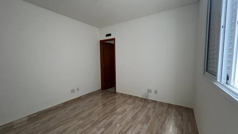Imagem Casa com 2 Quartos à Venda, 70 m² em Embaré - Santos Imagem Casa com 2 Quartos à Venda, 70 m² em Embaré - Santos