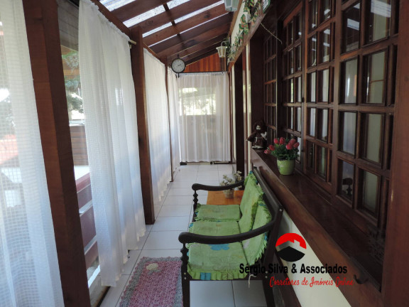 Imagem Casa com 3 Quartos à Venda, 1 m² em Campos Do Jordão